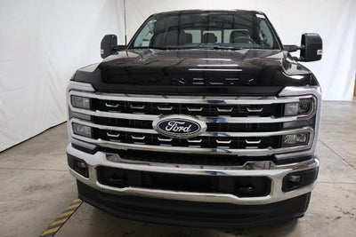 2027 Ford Super Duty F-350 SRW XLT
