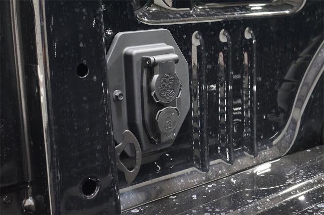 2026 Ford Super Duty F-350 SRW Platinum Tremor