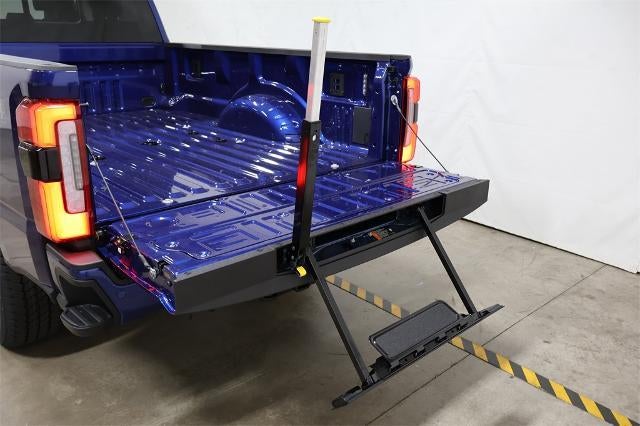 2026 Ford Super Duty F-350 SRW Platinum