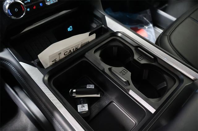 2026 Ford Super Duty F-350 SRW Platinum