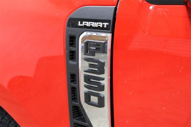 2026 Ford Super Duty F-350 SRW Lariat