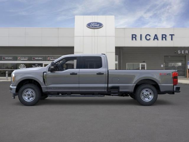 2025 Ford Super Duty F-350 SRW XL