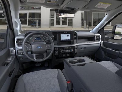 2025 Ford Super Duty F-350 SRW XL