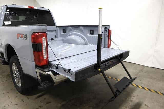 2025 Ford Super Duty F-350 SRW Lariat