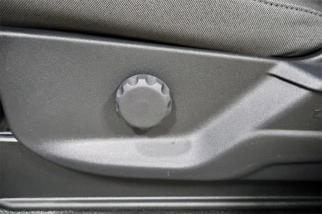 2025 Ford Super Duty F-350 SRW XL