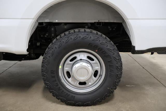 2026 Ford Super Duty F-350 SRW ® XL