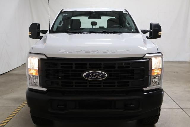 2026 Ford Super Duty F-350 SRW ® XL