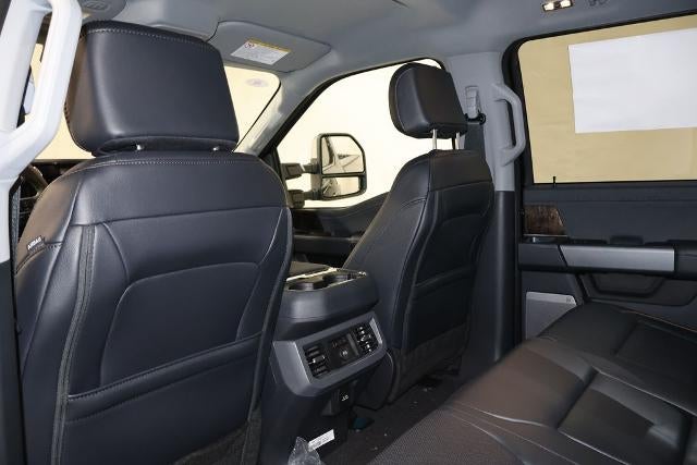 2026 Ford Super Duty F-350 SRW Lariat