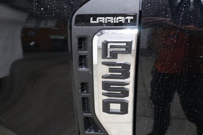 2026 Ford Super Duty F-350 SRW Lariat