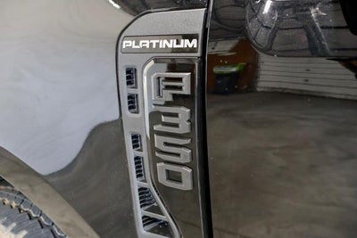 2026 Ford Super Duty F-350 SRW Platinum