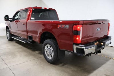 2026 Ford Super Duty F-350 SRW XLT