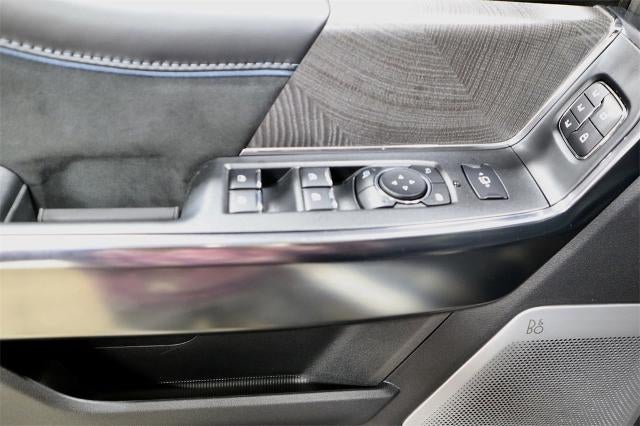 2025 Ford Super Duty F-350 SRW Platinum