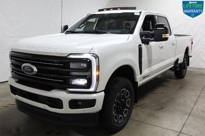 2025 Ford Super Duty F-350 SRW Platinum