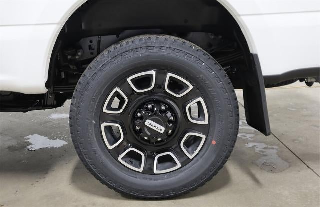 2025 Ford Super Duty F-350 SRW Platinum