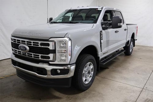 2026 Ford Super Duty F-350 SRW XLT