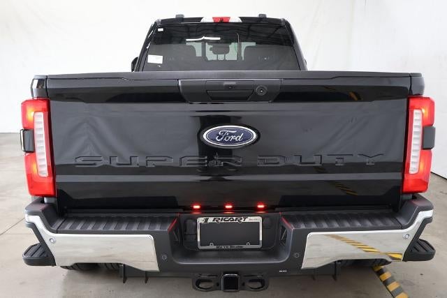 2026 Ford Super Duty F-350 DRW XLT