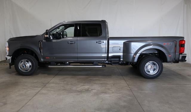 2026 Ford Super Duty F-350 DRW XLT