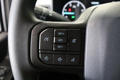 2027 Ford Super Duty F-350 DRW XL