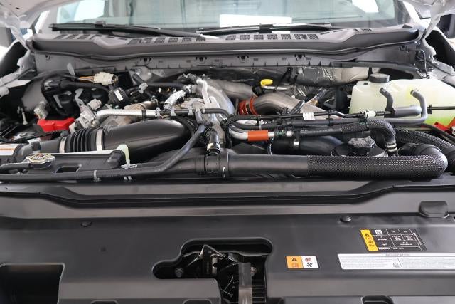 2027 Ford Super Duty F-350 DRW XL