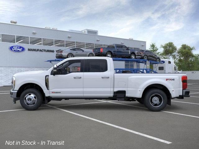 2026 Ford Super Duty F-350 DRW Lariat