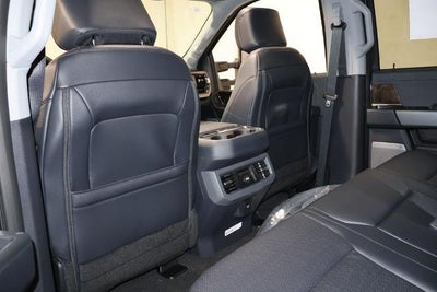 2026 Ford Super Duty F-350 DRW Lariat