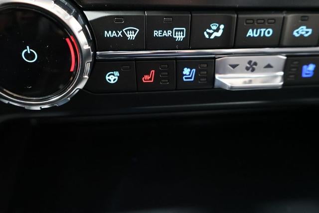 2026 Ford Super Duty F-350 DRW Lariat