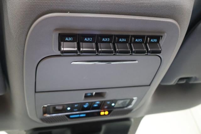 2026 Ford Super Duty F-350 DRW Lariat