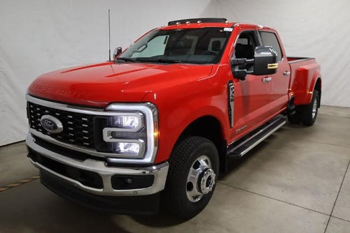 2026 Ford Super Duty F-350 DRW Lariat