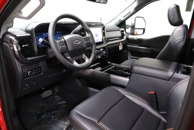 2026 Ford Super Duty F-350 DRW Lariat