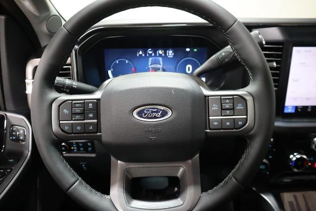 2026 Ford Super Duty F-350 DRW Lariat