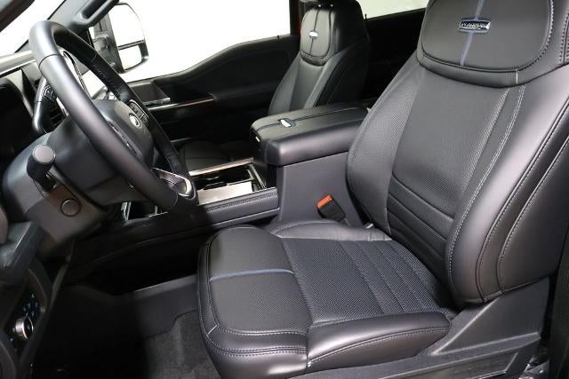 2026 Ford Super Duty F-350 DRW Platinum