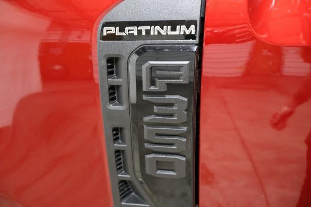 2026 Ford Super Duty F-350 DRW Platinum