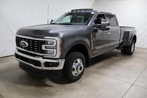 2026 Ford Super Duty F-350 DRW Lariat