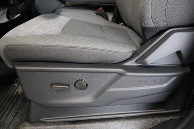 2027 Ford Super Duty F-350 DRW XLT
