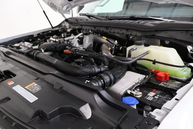 2027 Ford Super Duty F-350 DRW XLT