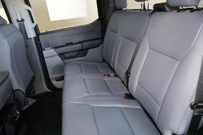 2027 Ford Super Duty F-350 DRW XL