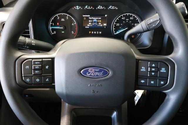 2027 Ford Super Duty F-350 DRW XL