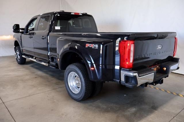 2027 Ford Super Duty F-350 DRW XL