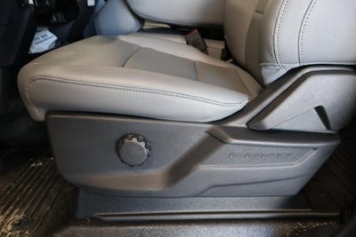 2027 Ford Super Duty F-350 DRW XL