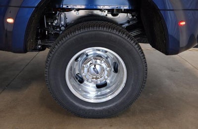 2027 Ford Super Duty F-350 DRW XL