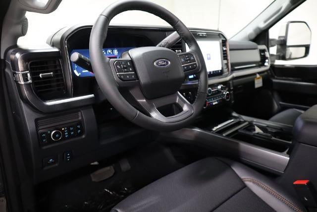 2026 Ford Super Duty F-350 DRW Lariat