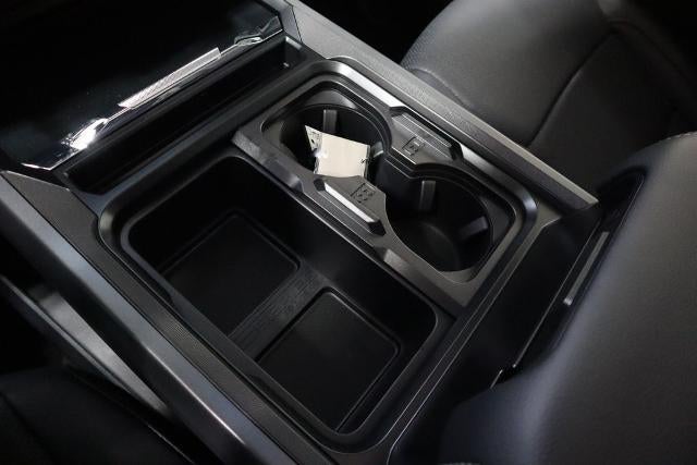 2026 Ford Super Duty F-350 DRW Lariat