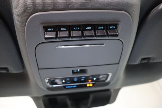 2026 Ford Super Duty F-350 DRW Lariat