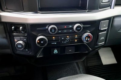 2027 Ford Super Duty F-350 DRW XLT