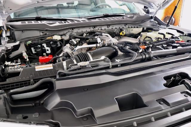 2027 Ford Super Duty F-350 DRW XLT