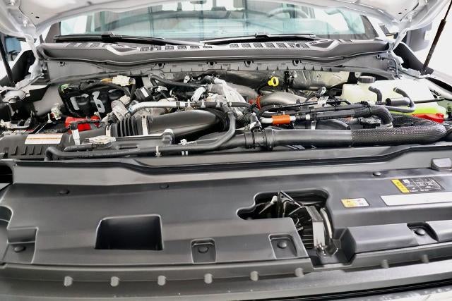 2027 Ford Super Duty F-350 DRW XLT