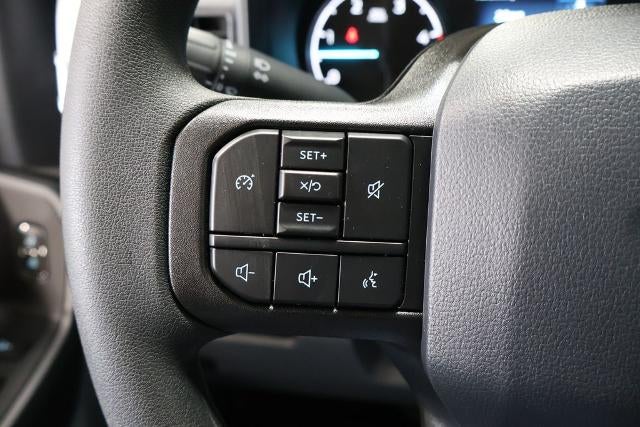 2027 Ford Super Duty F-350 DRW XLT