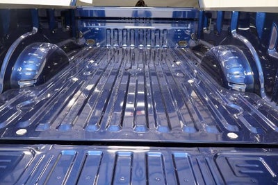 2027 Ford Super Duty F-350 DRW XLT