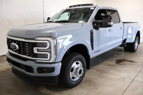 2026 Ford Super Duty F-350 DRW Platinum