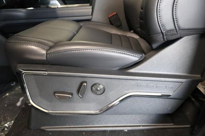 2026 Ford Super Duty F-350 DRW Platinum
